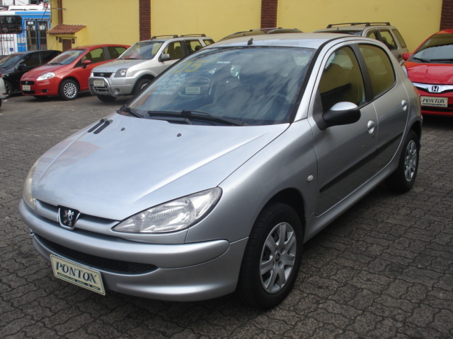PEUGEOT 206 PRESENC 1.6 , FLEX , 2005 ,COM AR DIREÇÃO VIDROS , PNEUS NOVOS , E PEGAR E ANDAR