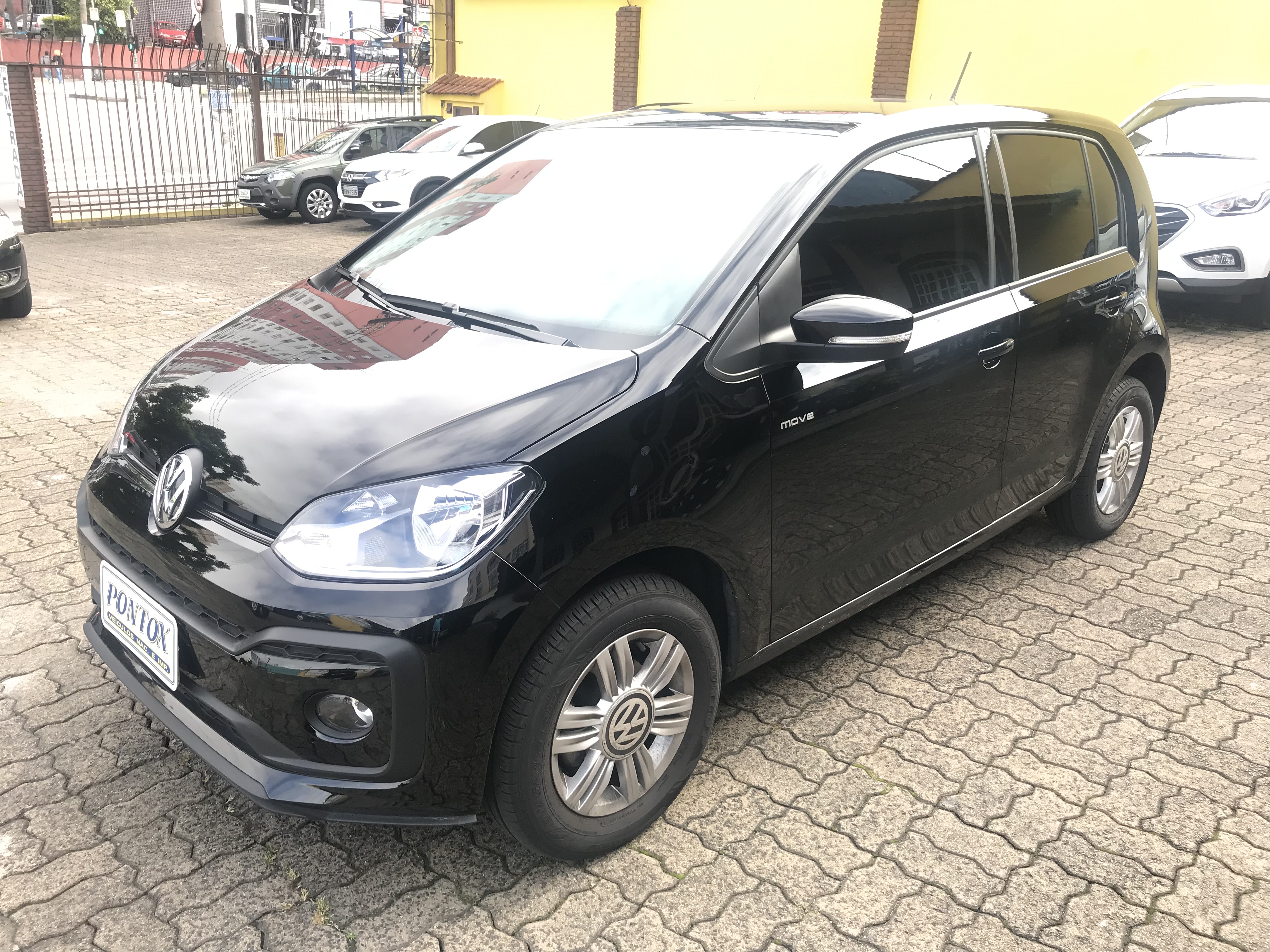 VW UP 1.0 MOVE ,2018/2018 ,SÓ 7680 QUILOMETROS, GARANTIA DE FABRICA , E PEGAR E ANDAR