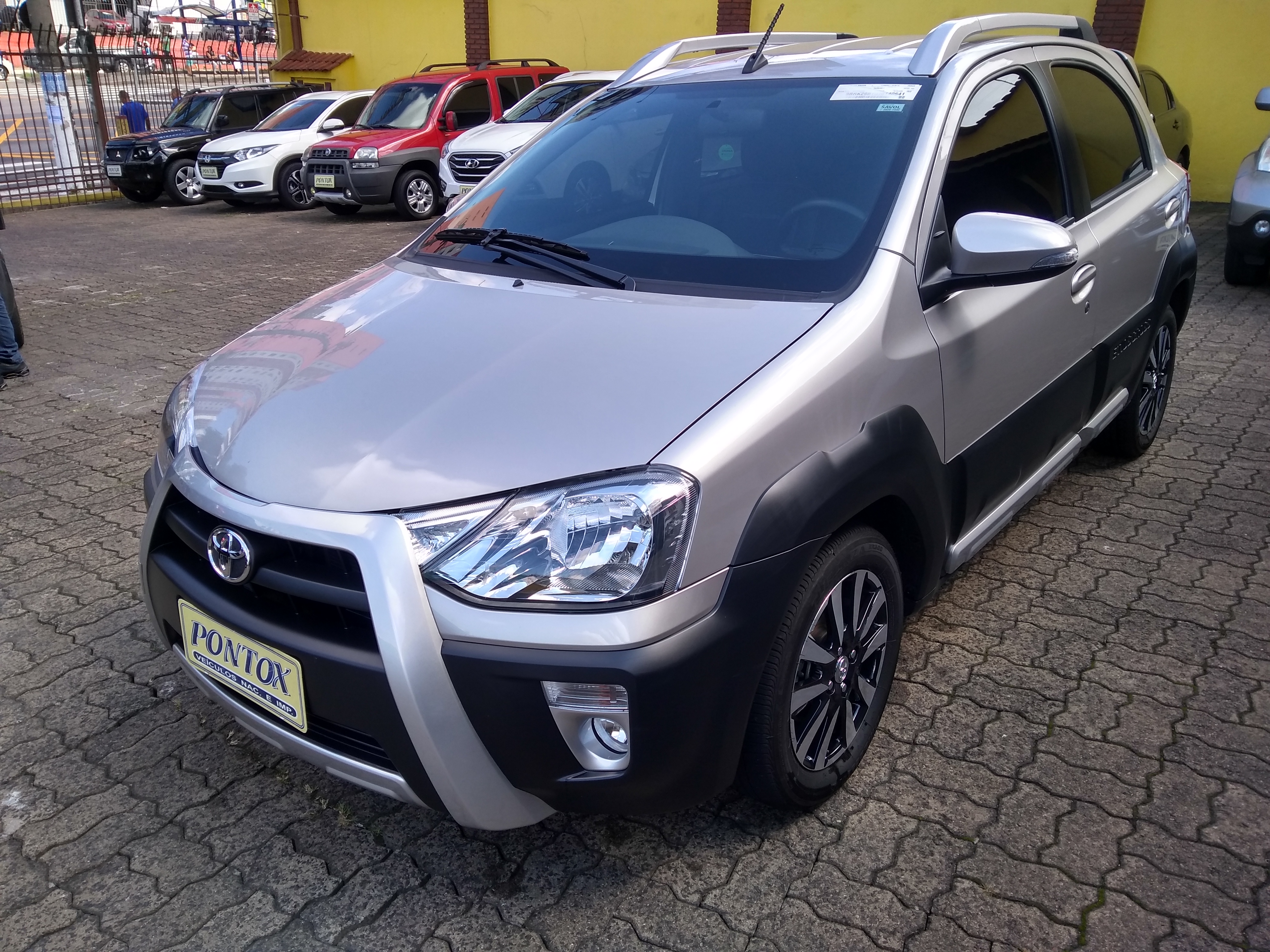 TOYOTA ETIOS CROSS 2018 ,AUTOMATICO ,BAIXA KM ,GARANTIA DE FABRICA, TODO ORIGINAL
