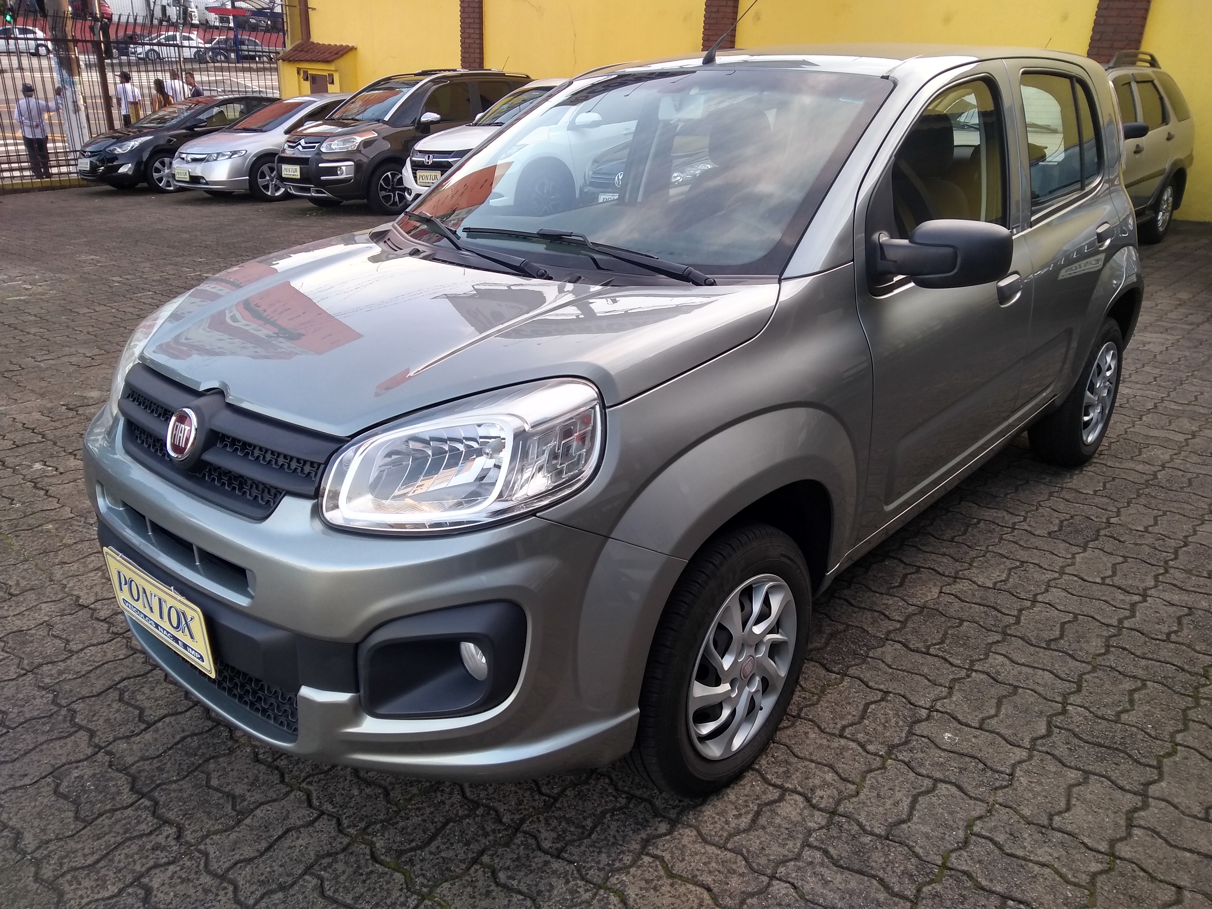 UNO 1.0 ATRACTIVE , 2017 ,COM AR DIREÇÃO VIDROS E TRAVAS , EXCELENTE ESTADO