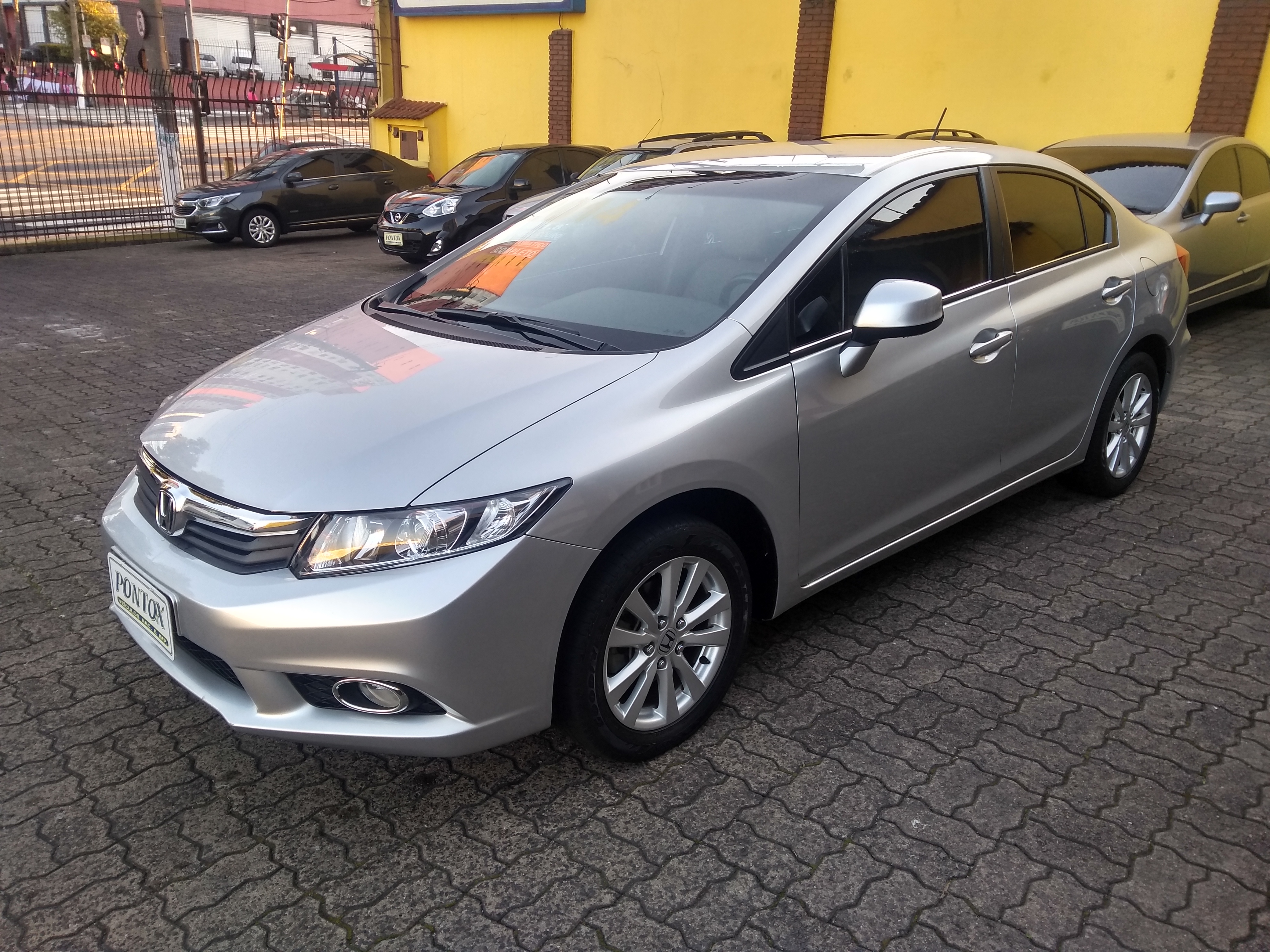 CIVIC 1.8 LXS 2014 AUTOMATICO ,BAIXA KM ,BANCO EM COURO ,SUPER NOVO ,E PEGAR E ANDAR