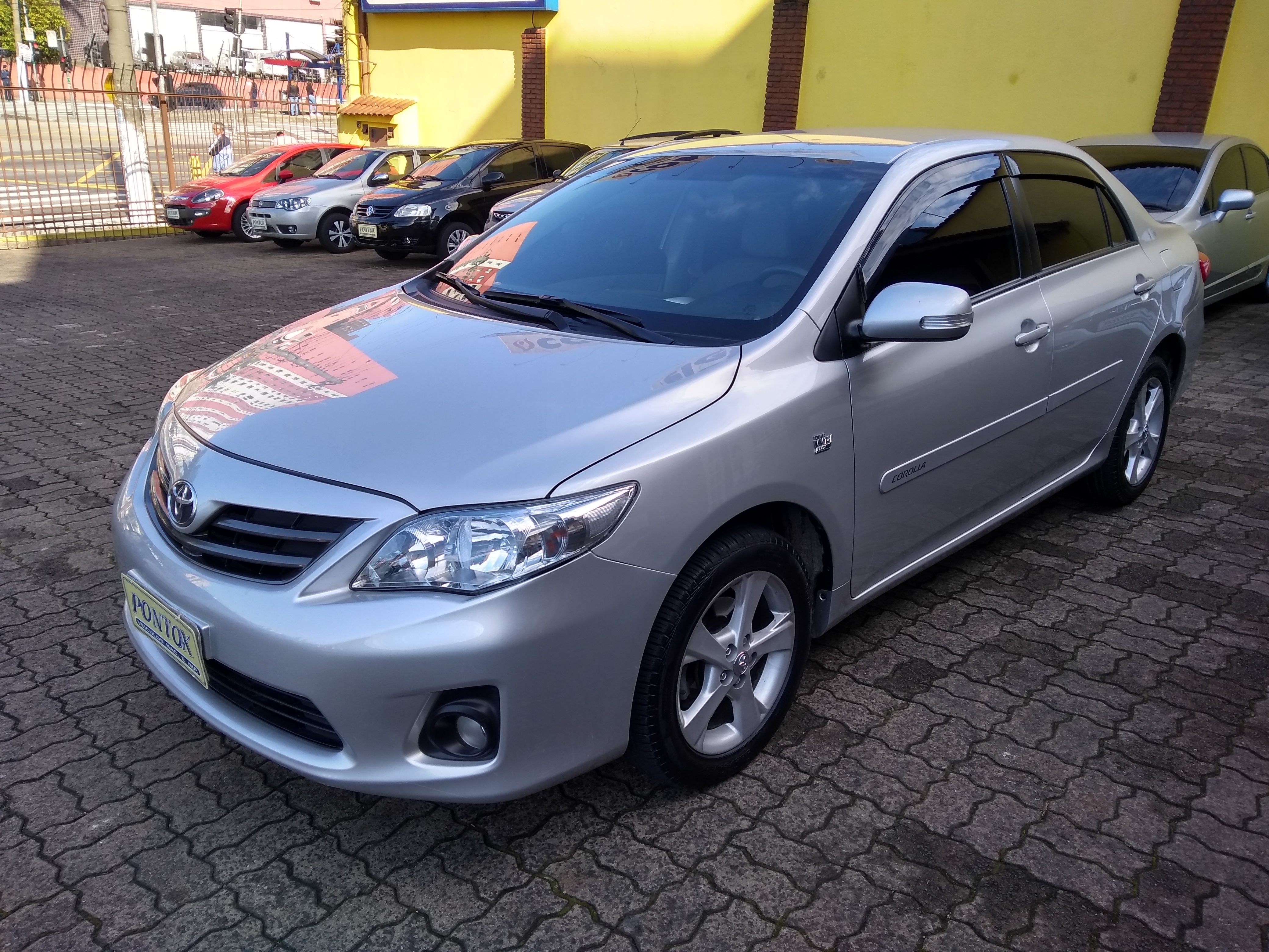 COROLLA 2.0 XEI AUTOMATICO 2014 , BAIXA QUILOMETRAGEM, E PEGAR E ANDAR ,OLHOU GOSTOU