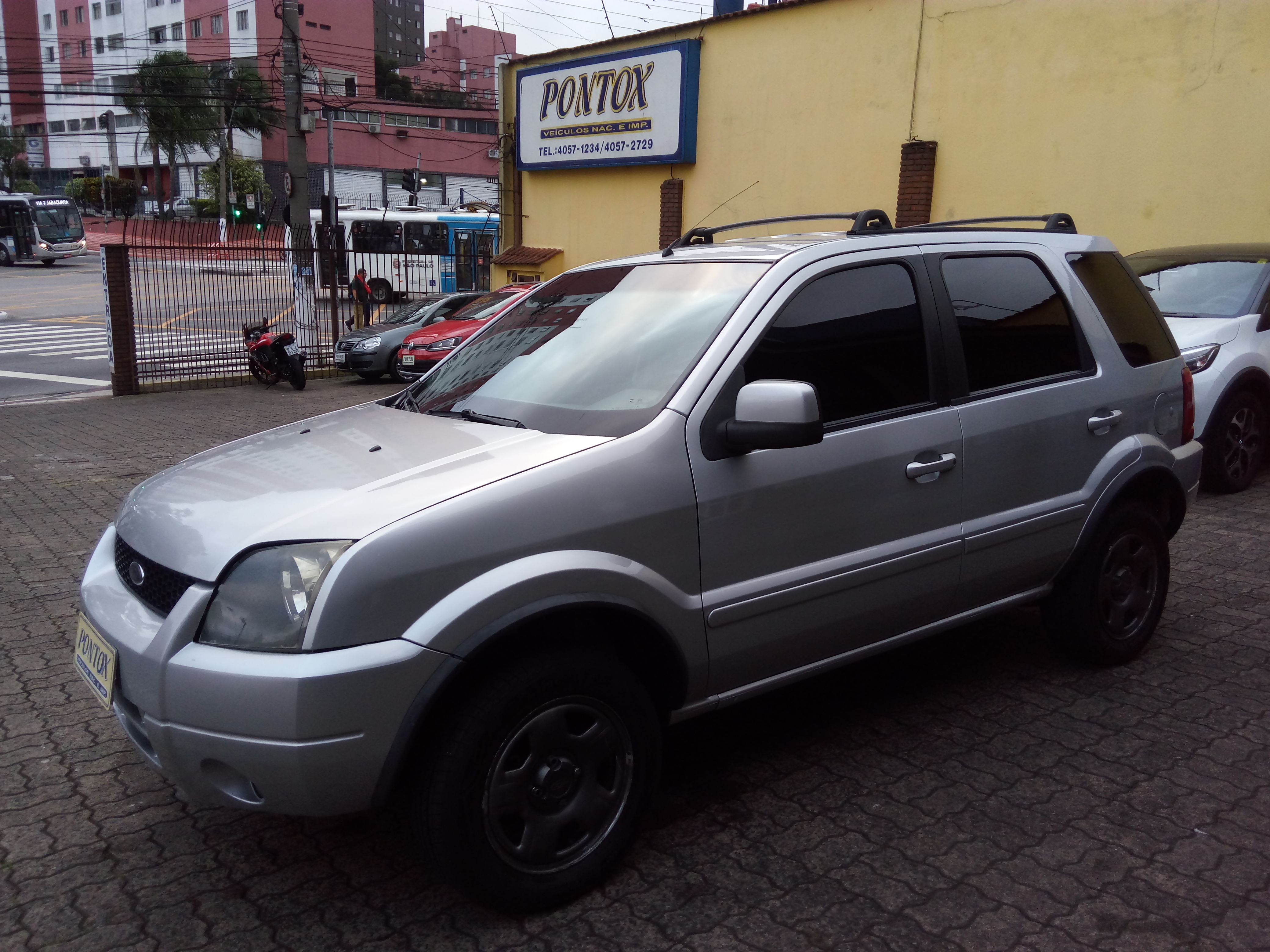 ECOSPORT 1.6 XLS , EXCELENTE ESTADO , BAIXA KM , AR DIREÇÃO VIDROS ,OLHOU GOSTOU