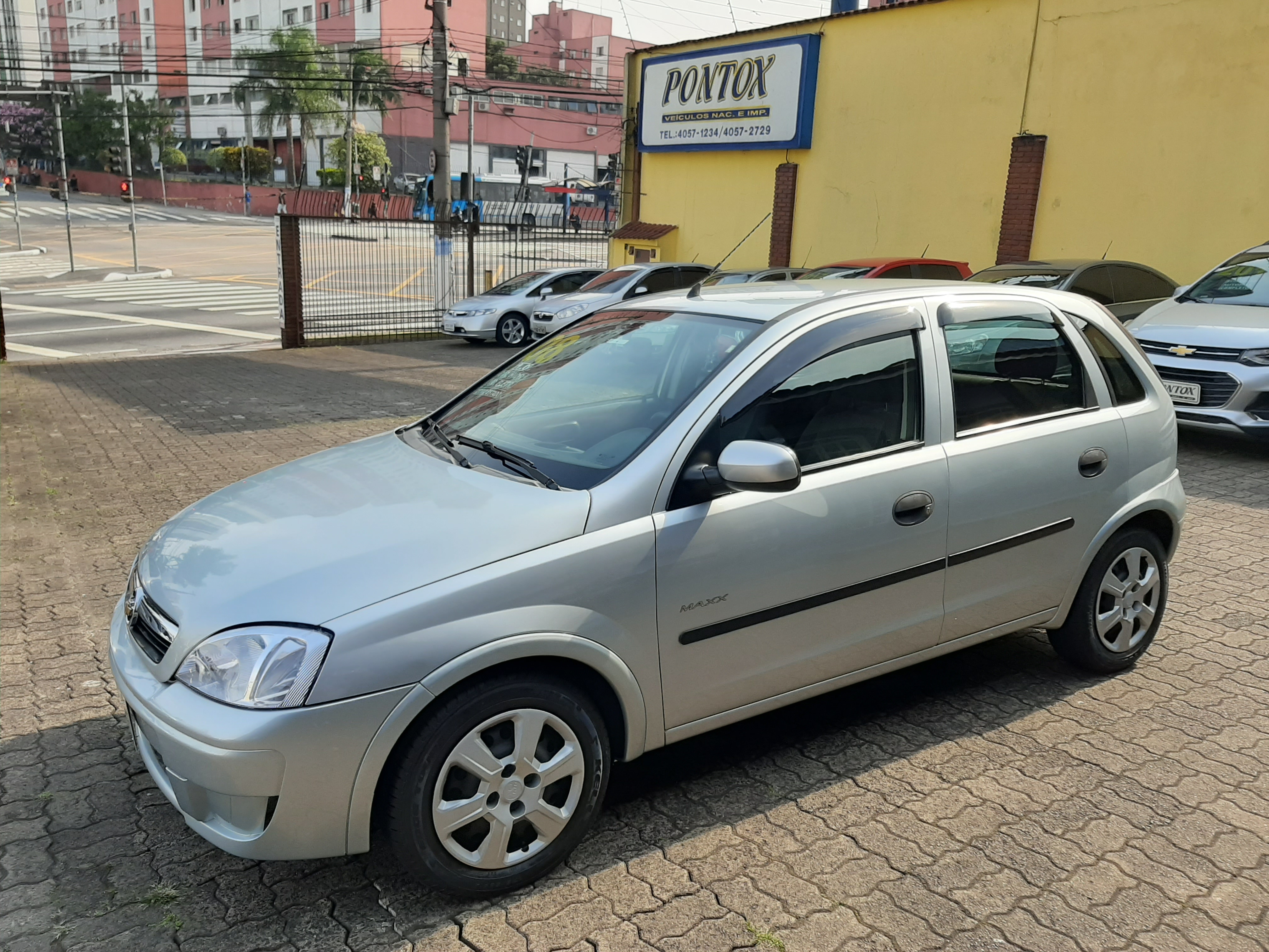 CORSA 1.0 MAXX , 2008 , EM EXCELENTE ESTADO ,TEM DIREÇÃO E VIDROS E TRAVAS ELETRICAS