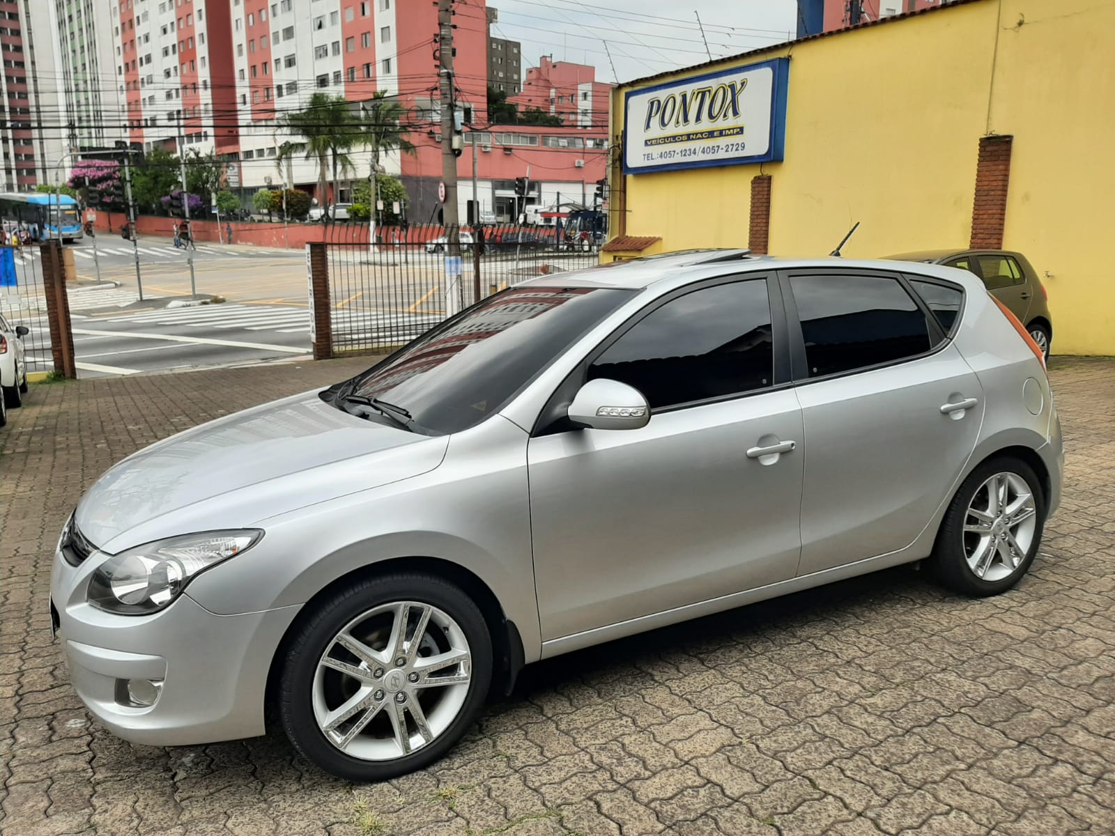 HYUNDAI I30 , 2010/2011 , AUTOMATICO , COM TETO SOLAR , BAIXA KM , OLHOU GOSTOU