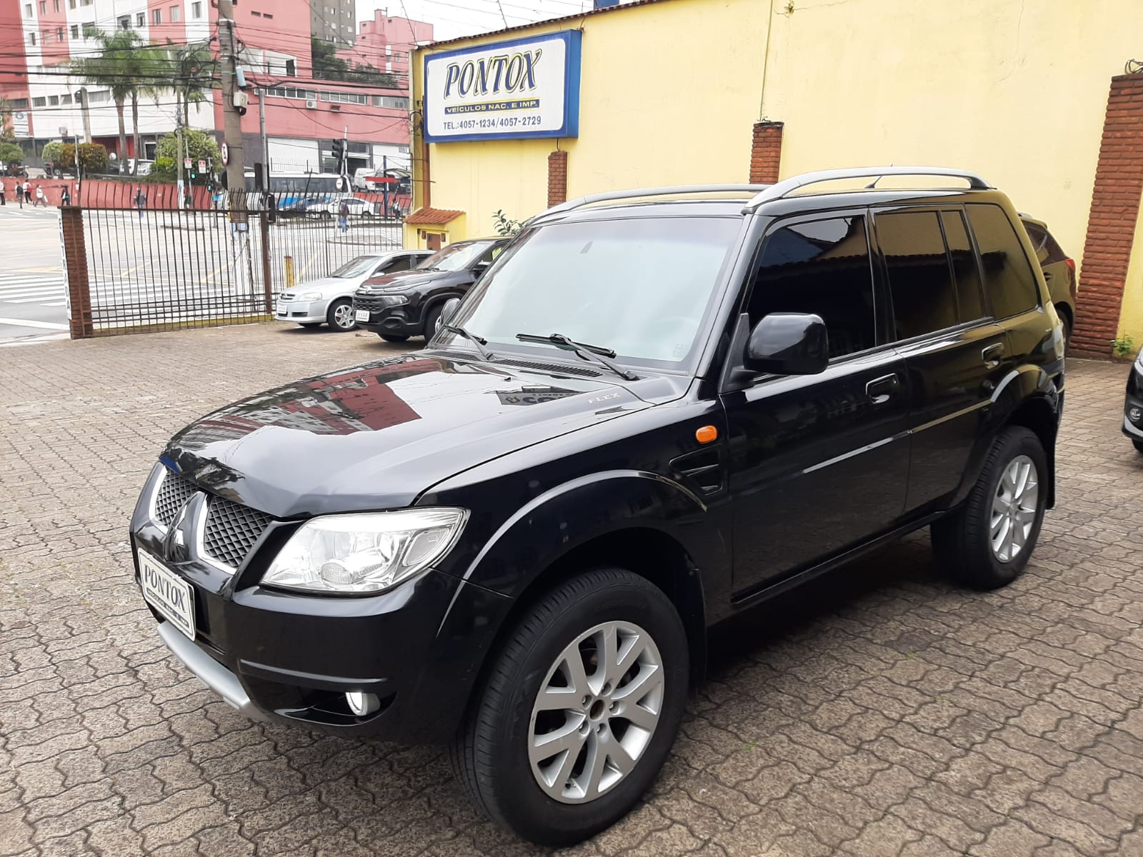 MITSUBISHI TR4 FLEX 4X4 ,AUTOMATICA ,2010/2010 , EM EXCELENTE ESTADO, OLHOU GOSTOU
