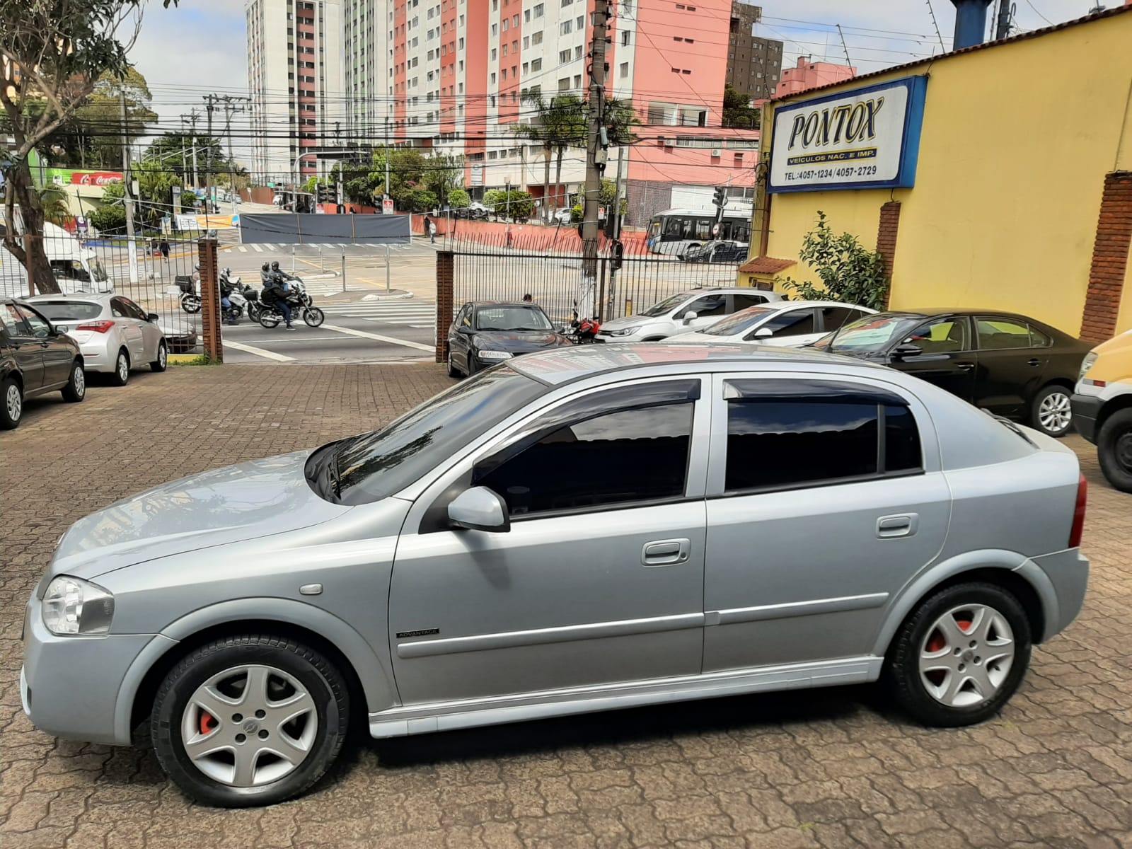 ASTRA ADVANTAGE , 2008/2009 , COM AR DIREÇÃO VIDROS , OTIMO ESTADO, E PEGAR E ANDAR