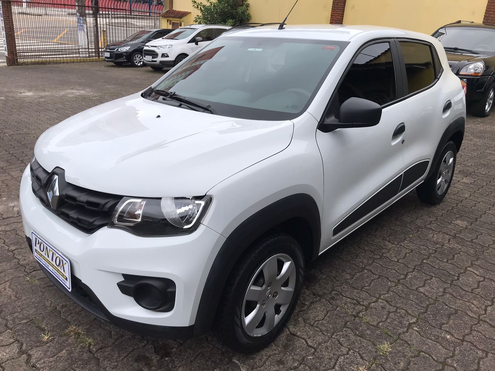 KWID 1.0 ZEN , 2018 ,SUPER NOVO , BAIXA KM , COM AR DIREÇÃO VIDROS , OLHOU GOSTOU