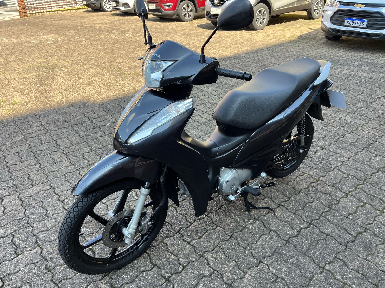 MOTO HONDA BIZ 125 , 2019 , EM EXCELENTE ESTADO , E PEGAR E ANDAR .