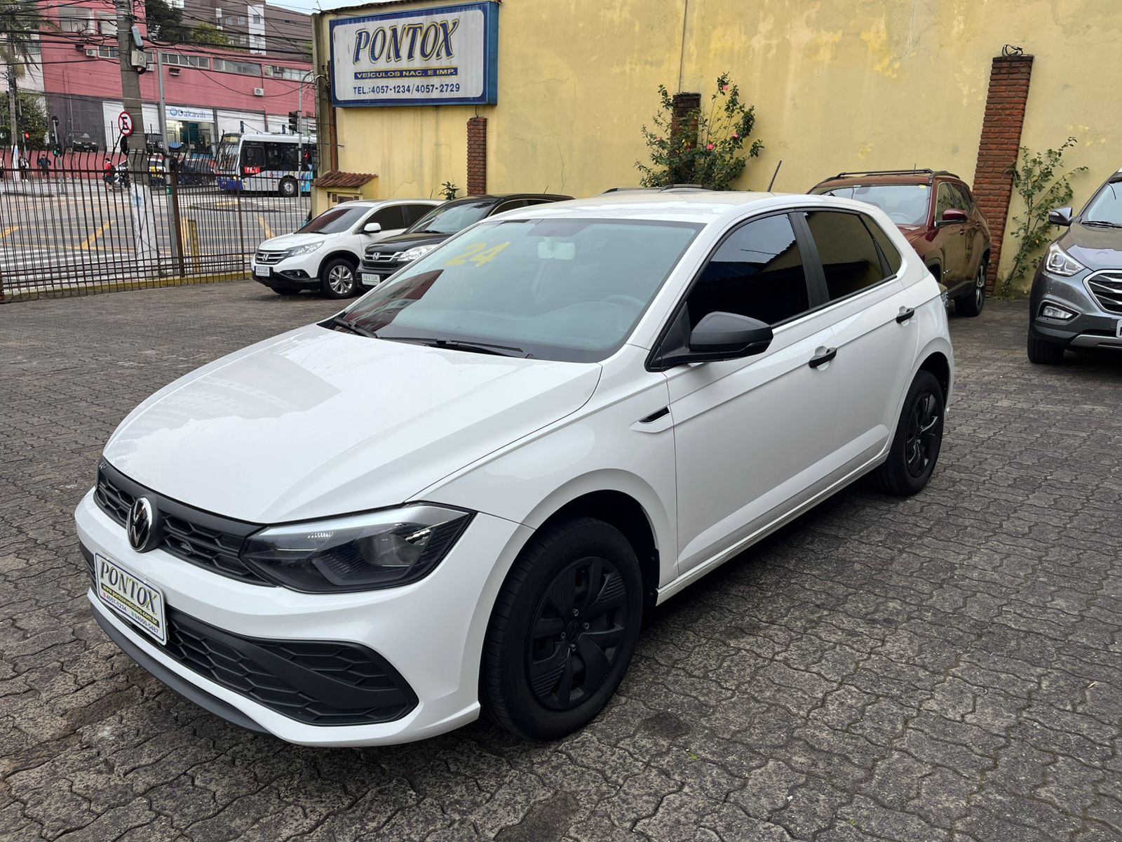 POLO 1.0 TRACK LINDO , 2024 , IMPECAVEL , OLHOU GOSTOU