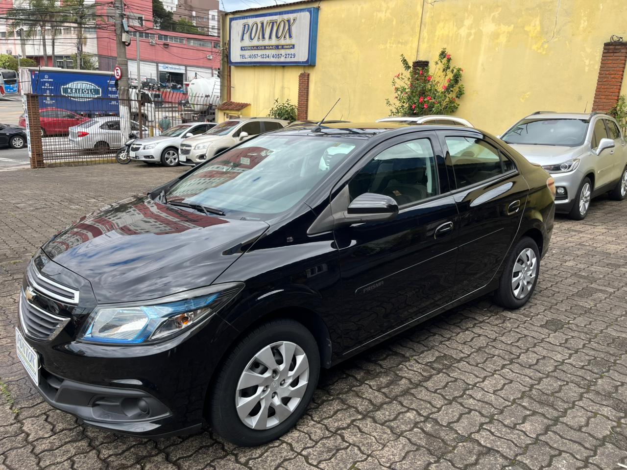 PRISMA 1.4 LT  LINDO , 2015  ,BAIXA KM , COM AR DIREÇÃO VIDROS , EXCELENTE ESTADO , E PEGAR E ANDAR