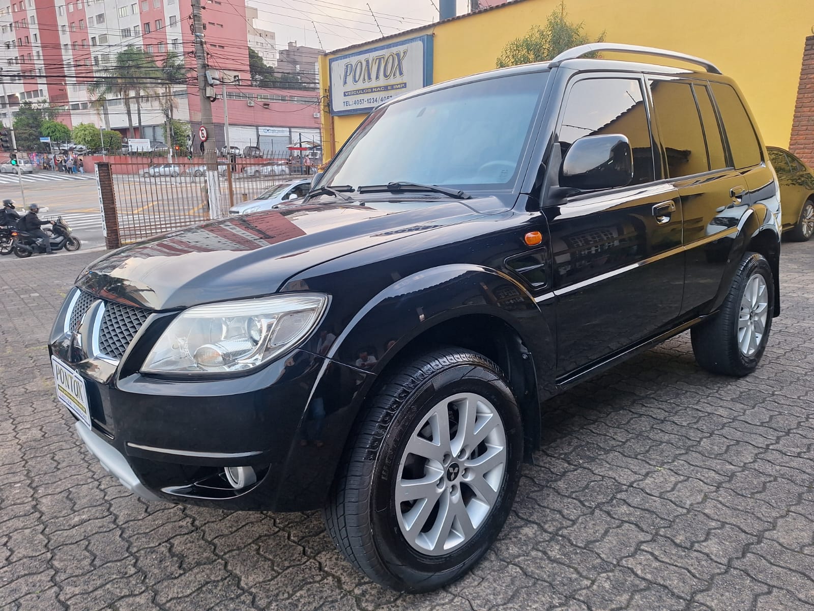 MITSUBISHI PAJERO 2.0 FLEX 4×4 , 2010 , AUTOMATICA , EM EXCELENTE ESTADO, E PEGAR E ANDAR